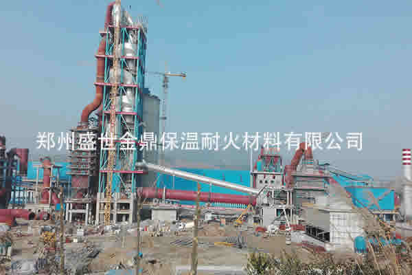 水泥廠回轉窯窯口專用澆注料使用優勢分析