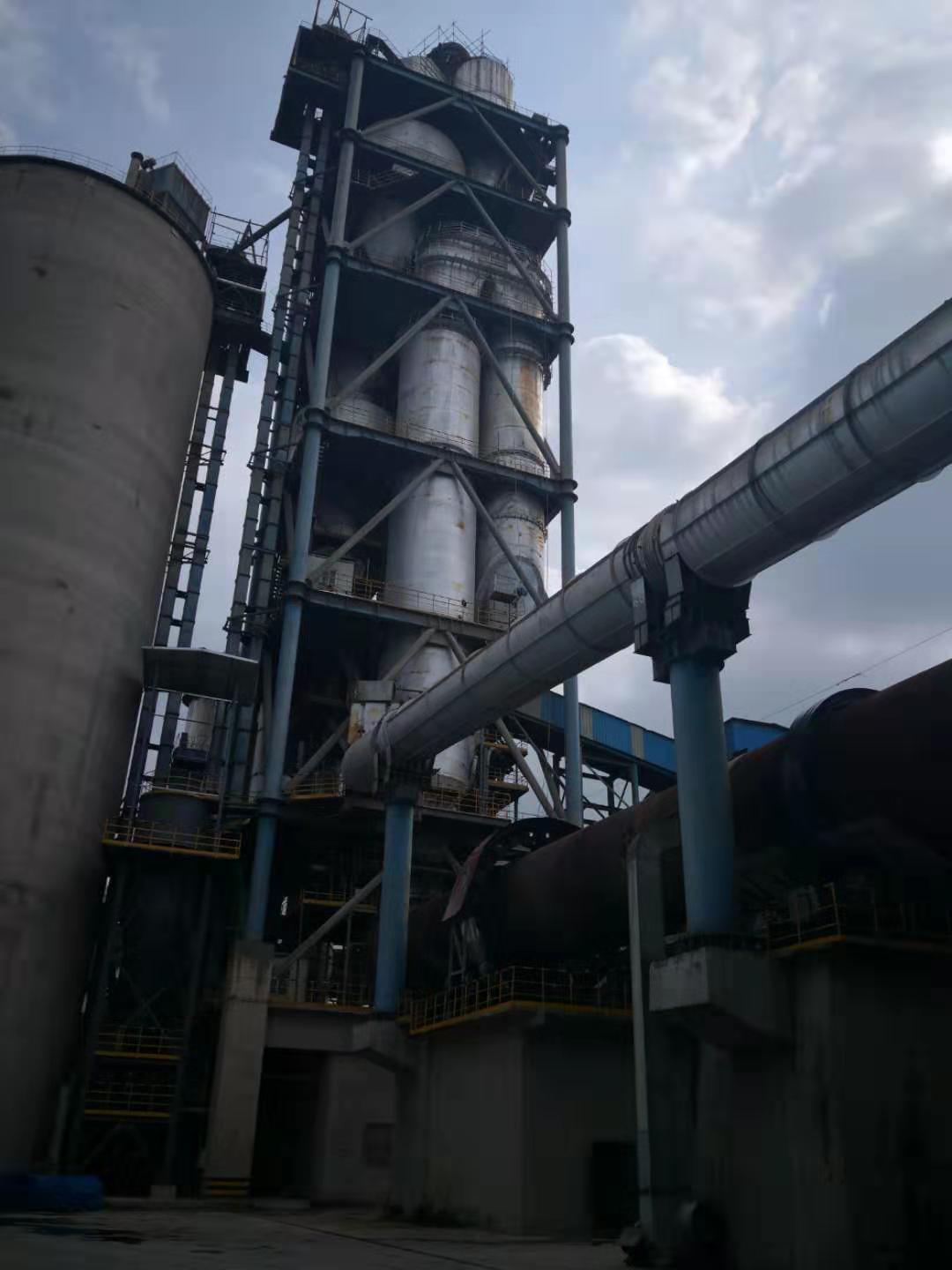 水泥窯窯口澆注料開裂搶修及改進措施