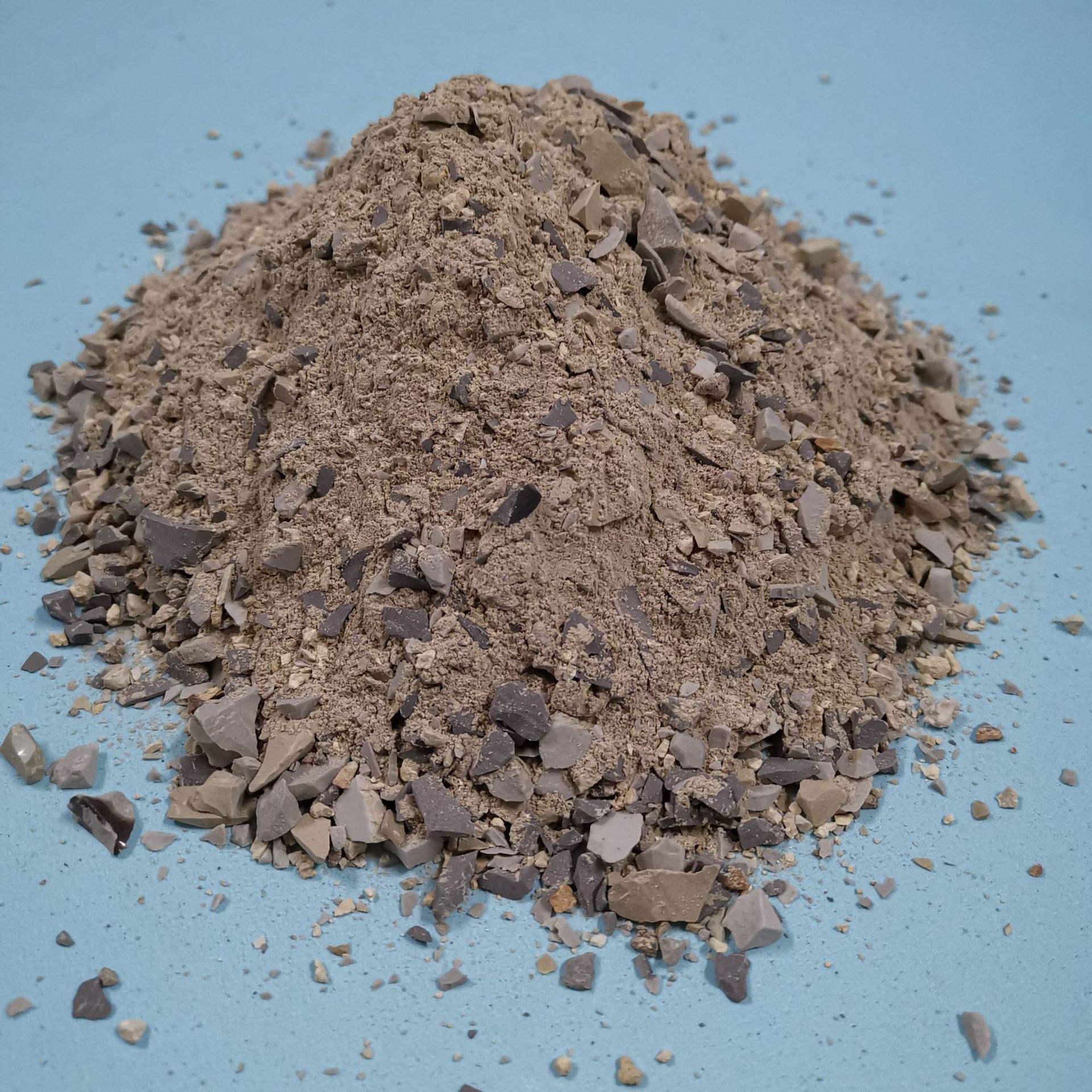 水泥窯口用耐火澆注料的使用現狀