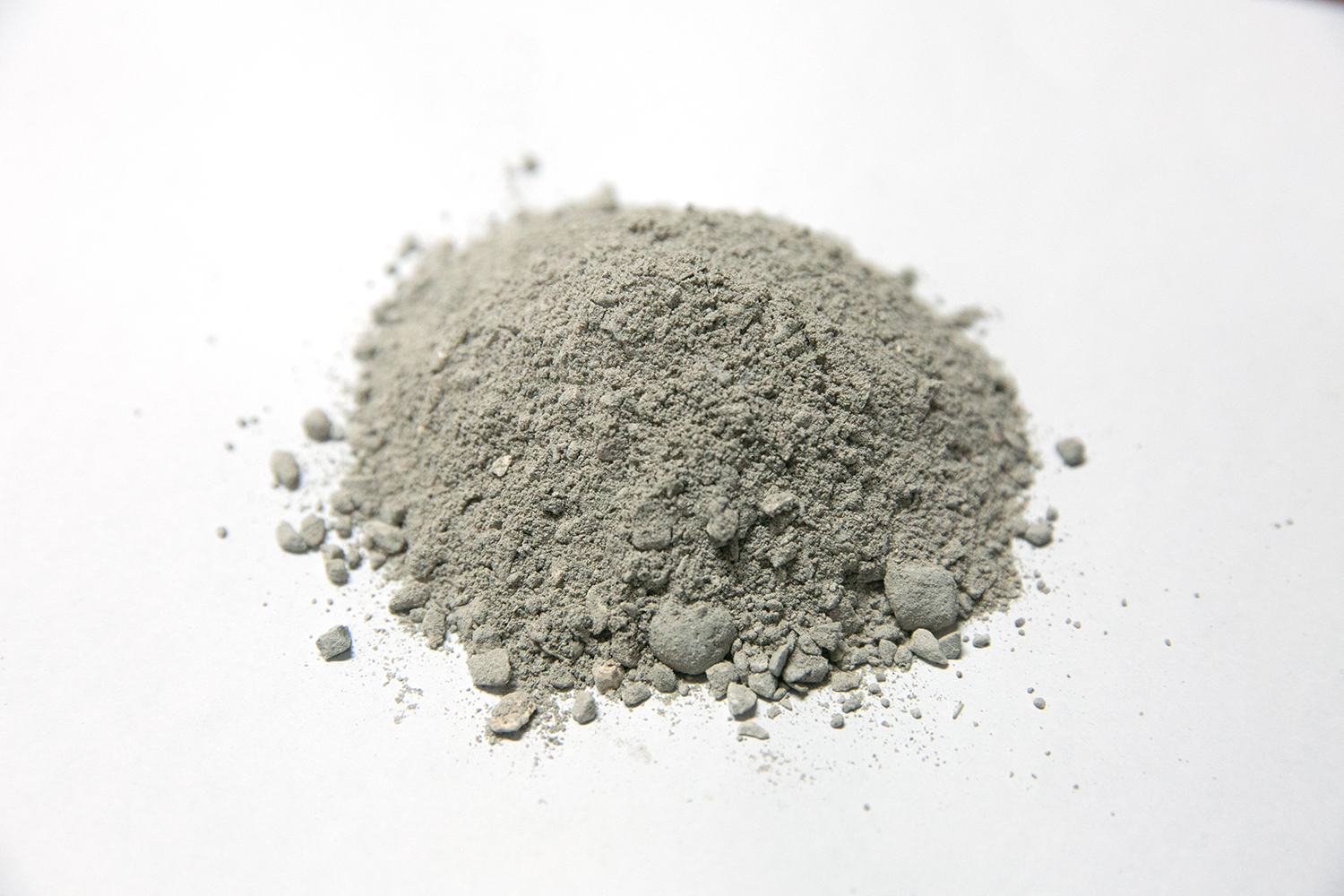 高強耐磨澆注料的生產難點及耐酸澆注料的防腐性能分析